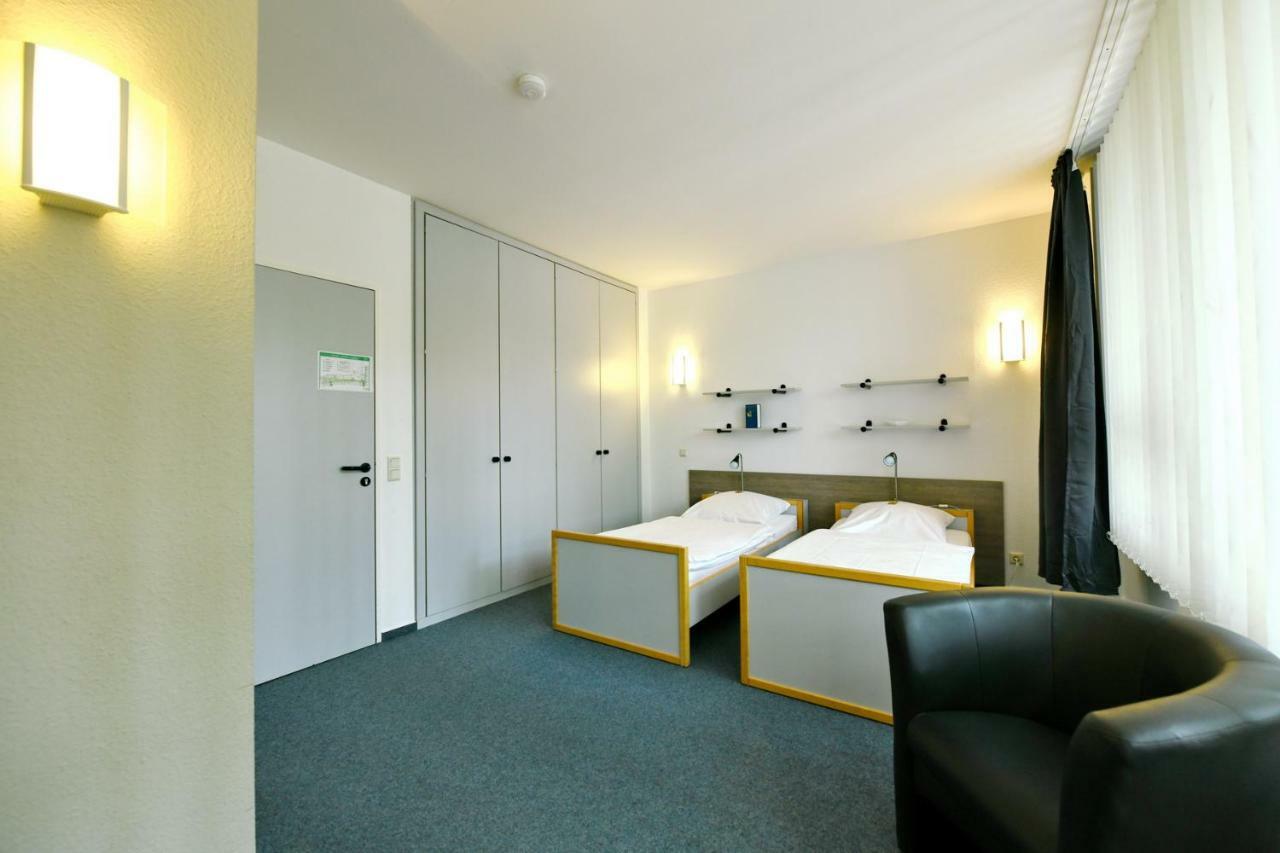 Cjd Godesberg 2*